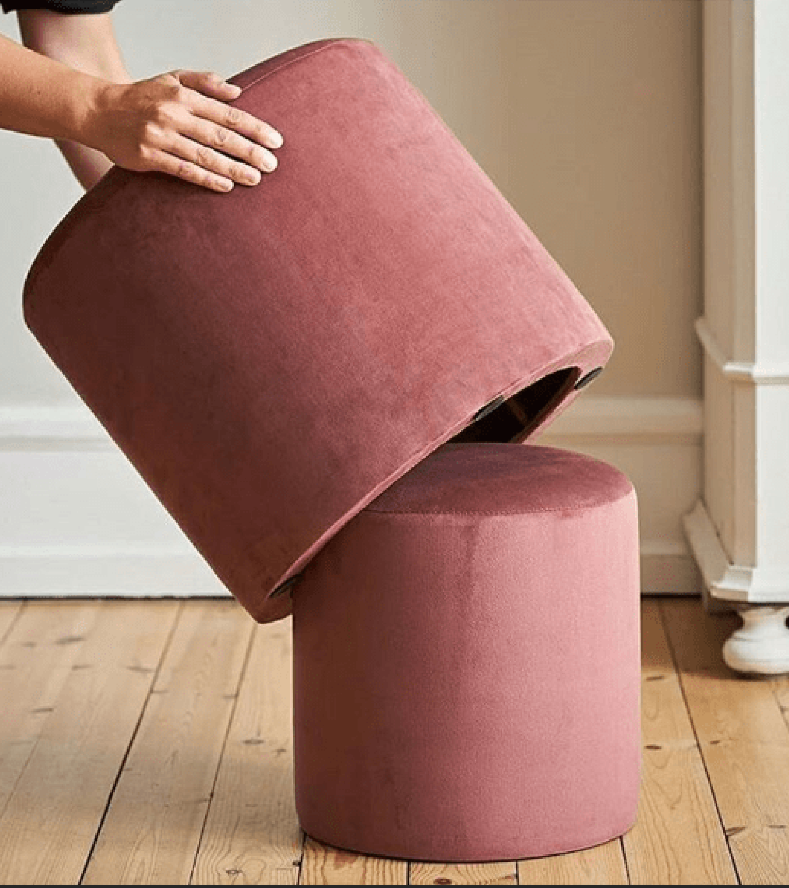 ARLO – Kadife Silindirik Gizli Depolama Alanlı Puf